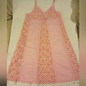 George girls pink and floral striped  dress with eyelet lace trim